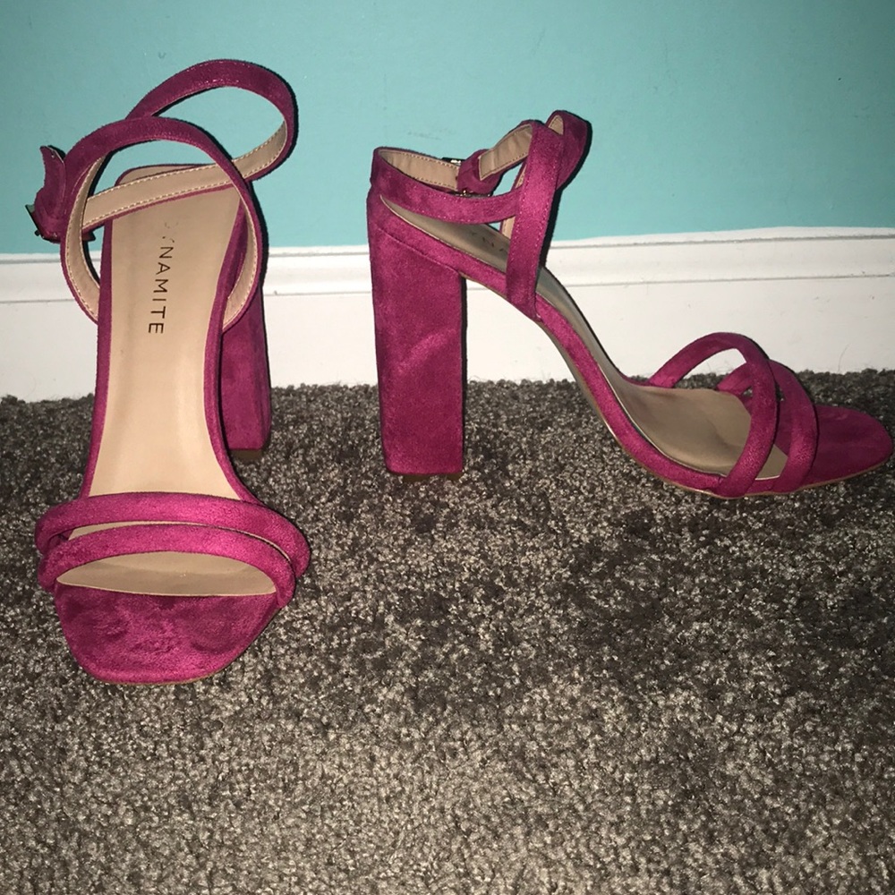 DYNAMITE sandals. - Picture 2 of 4